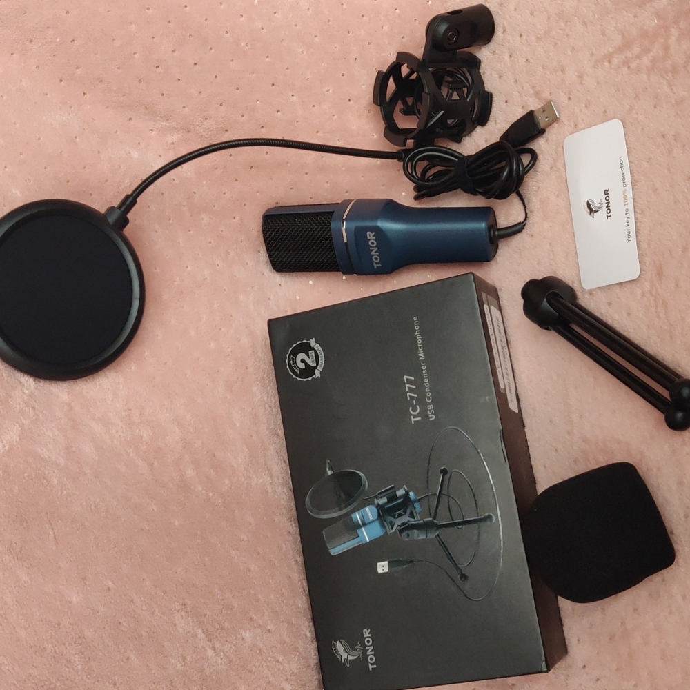 NIB TONOR USB condenser microphone tc-777 gaming/studio social media recording